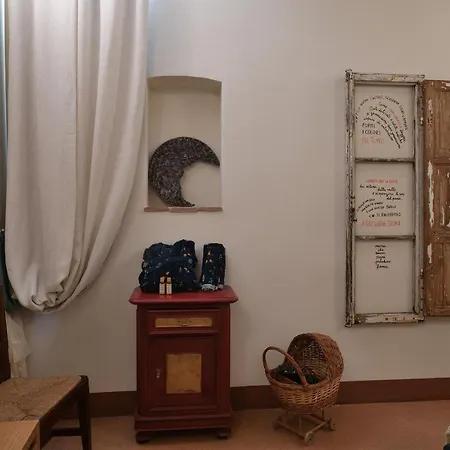 La Tulipa San Quirico dʼOrcia